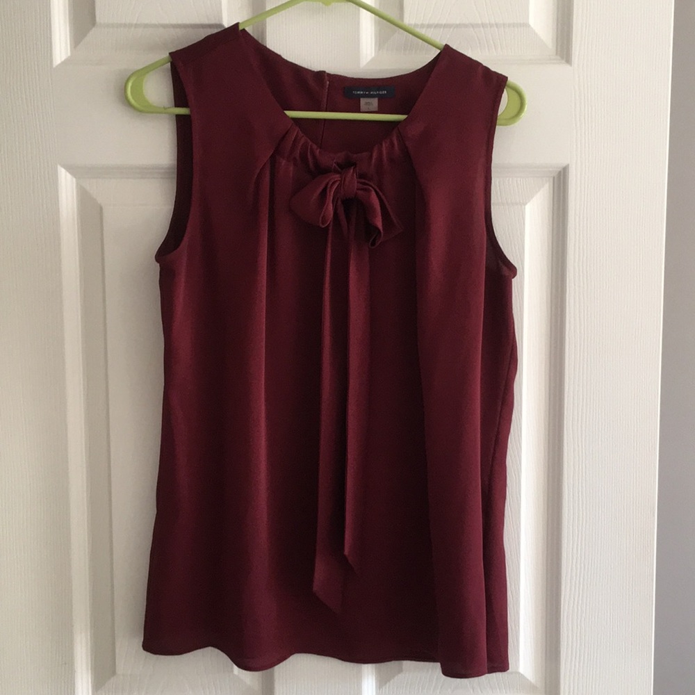 EUC Tommy Hilfiger tank top! Size large!